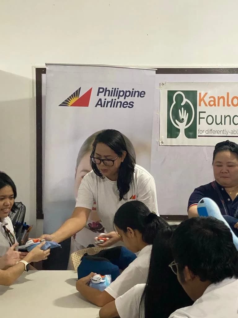 Philippine Airlines (PAL)