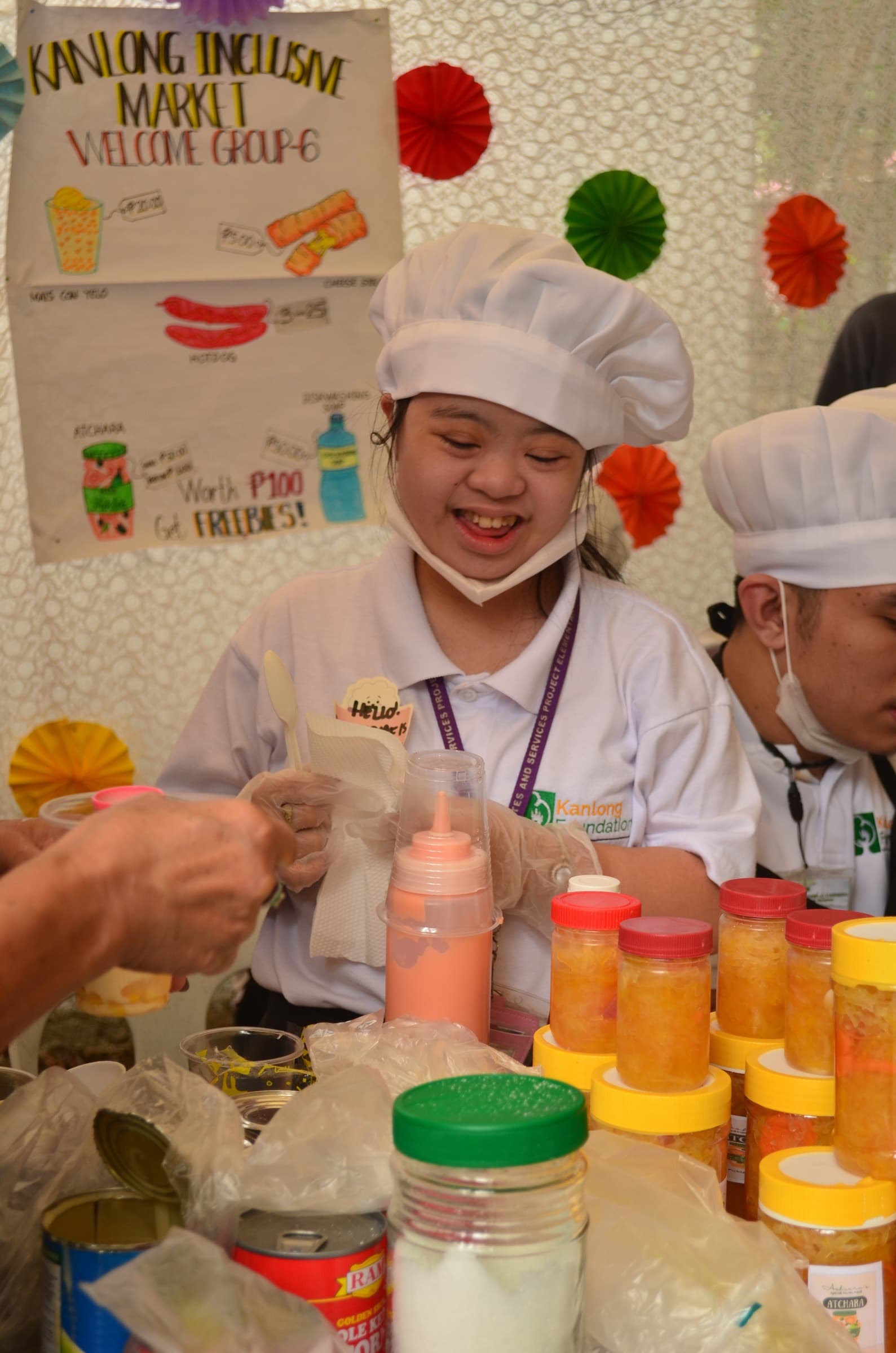 Sell-ebrate Kanlong Inclusive Market